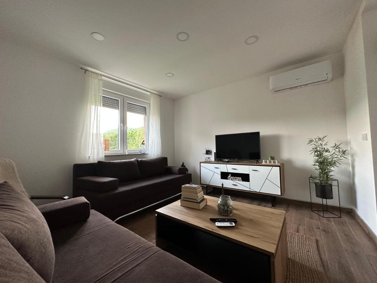 Sara Appartement Jajce Buitenkant foto